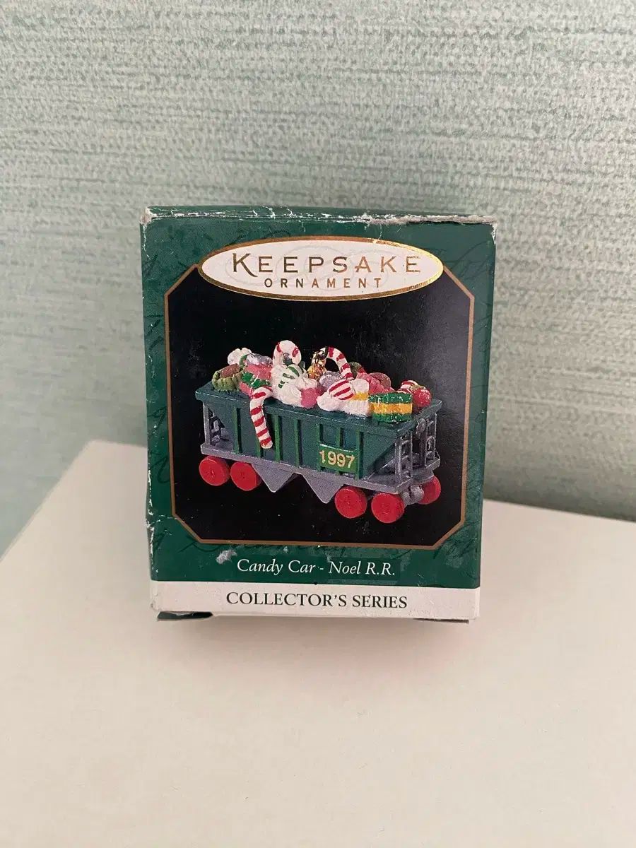 ホールマーク クリスマス オーナメント トーマス ライオネル クレーン ホールマーク クリスマス オーナメント トーマス ライオネル クレーン