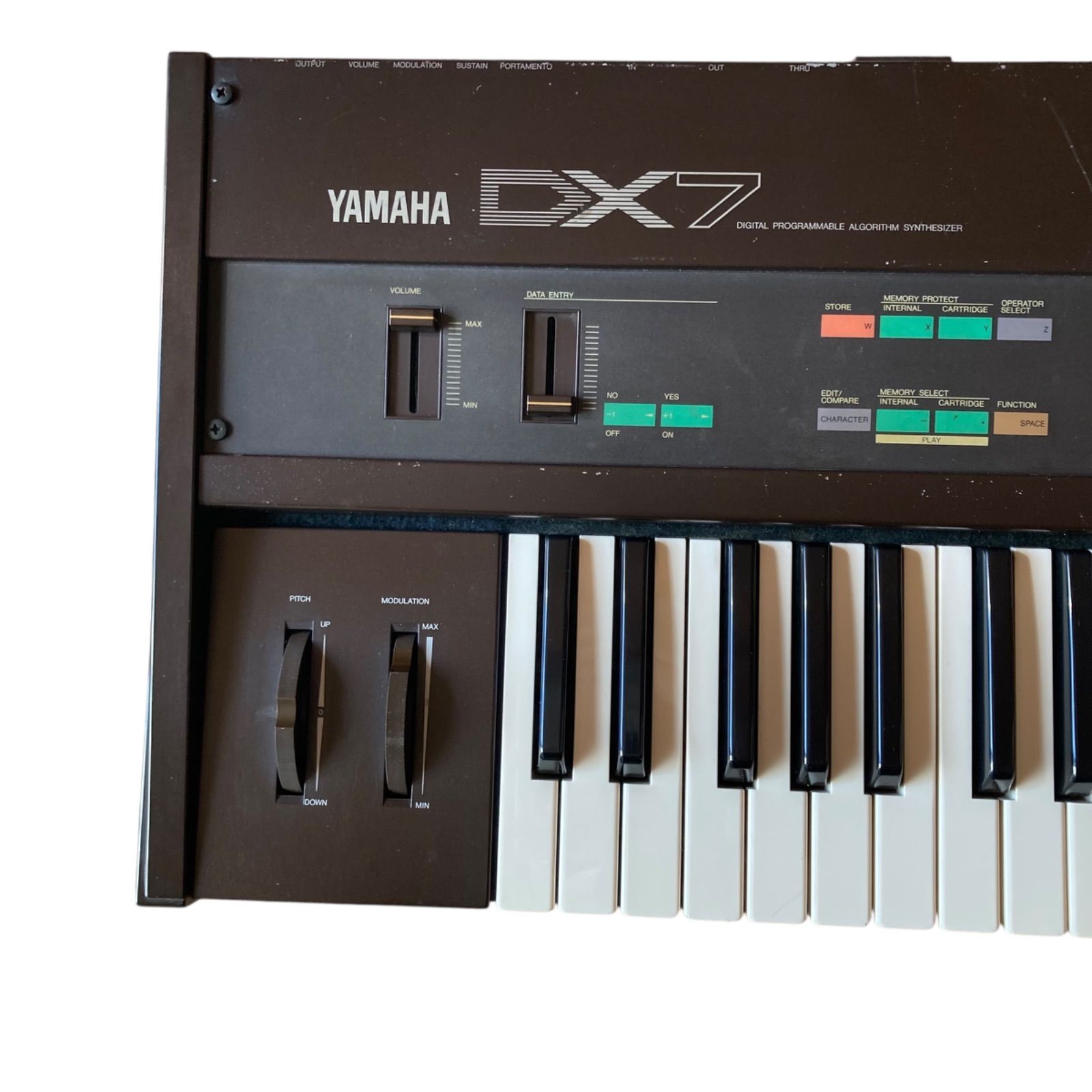 YAMAHAシンセサイザーDX7 音の確認済み YAMAHA DX7 シンセサイザー 音出し確認済み - メルカリ