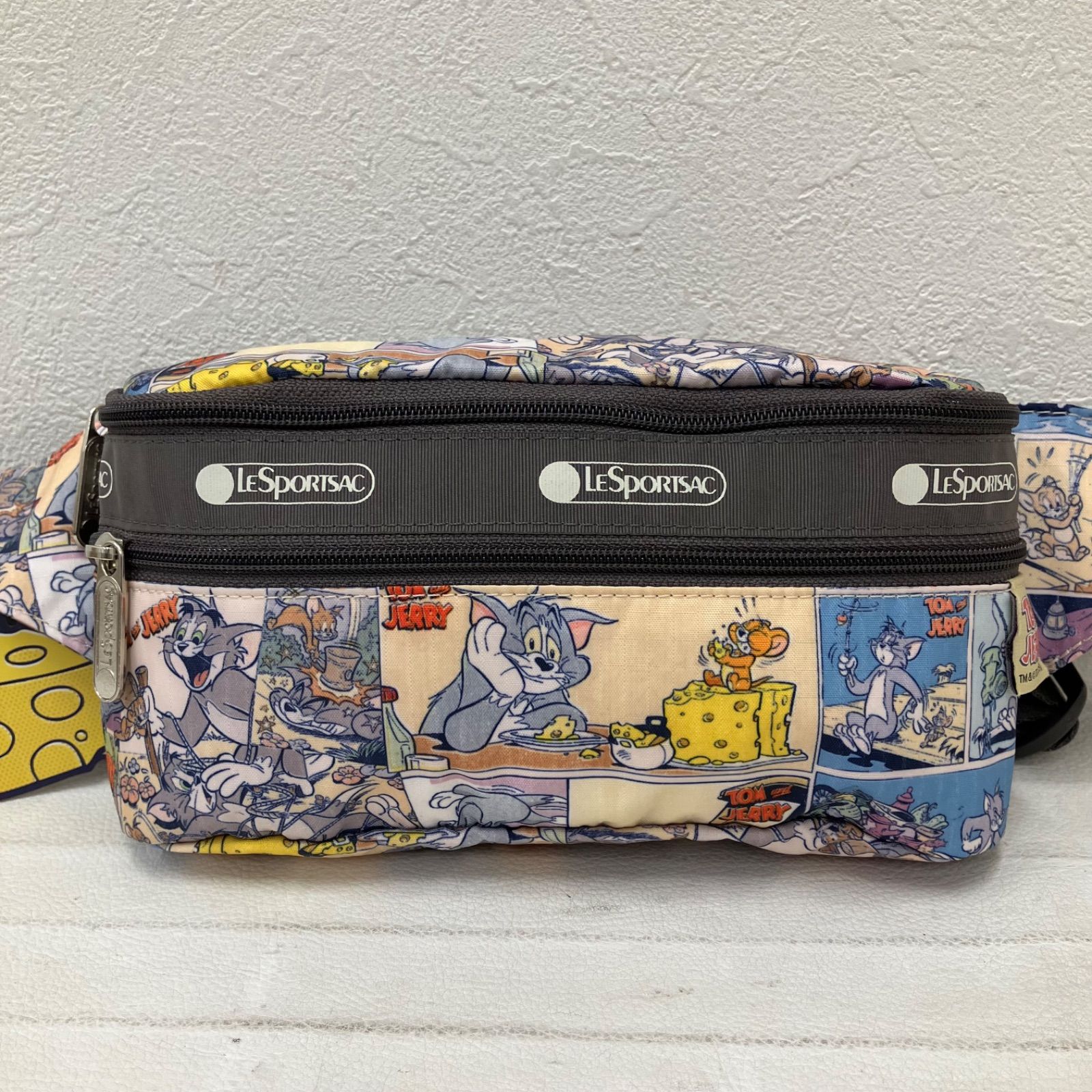 6374 良品 LeSportsac レスポートサック ボディバッグ ウエストバッグ