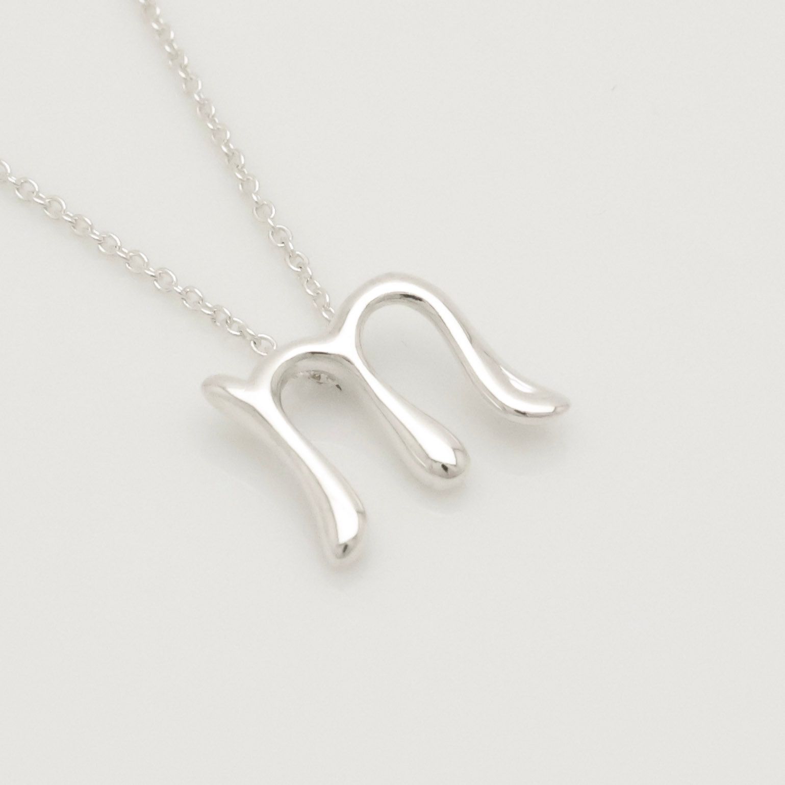 美品】ティファニー TIFFANY&Co. レター イニシャル M エルサ