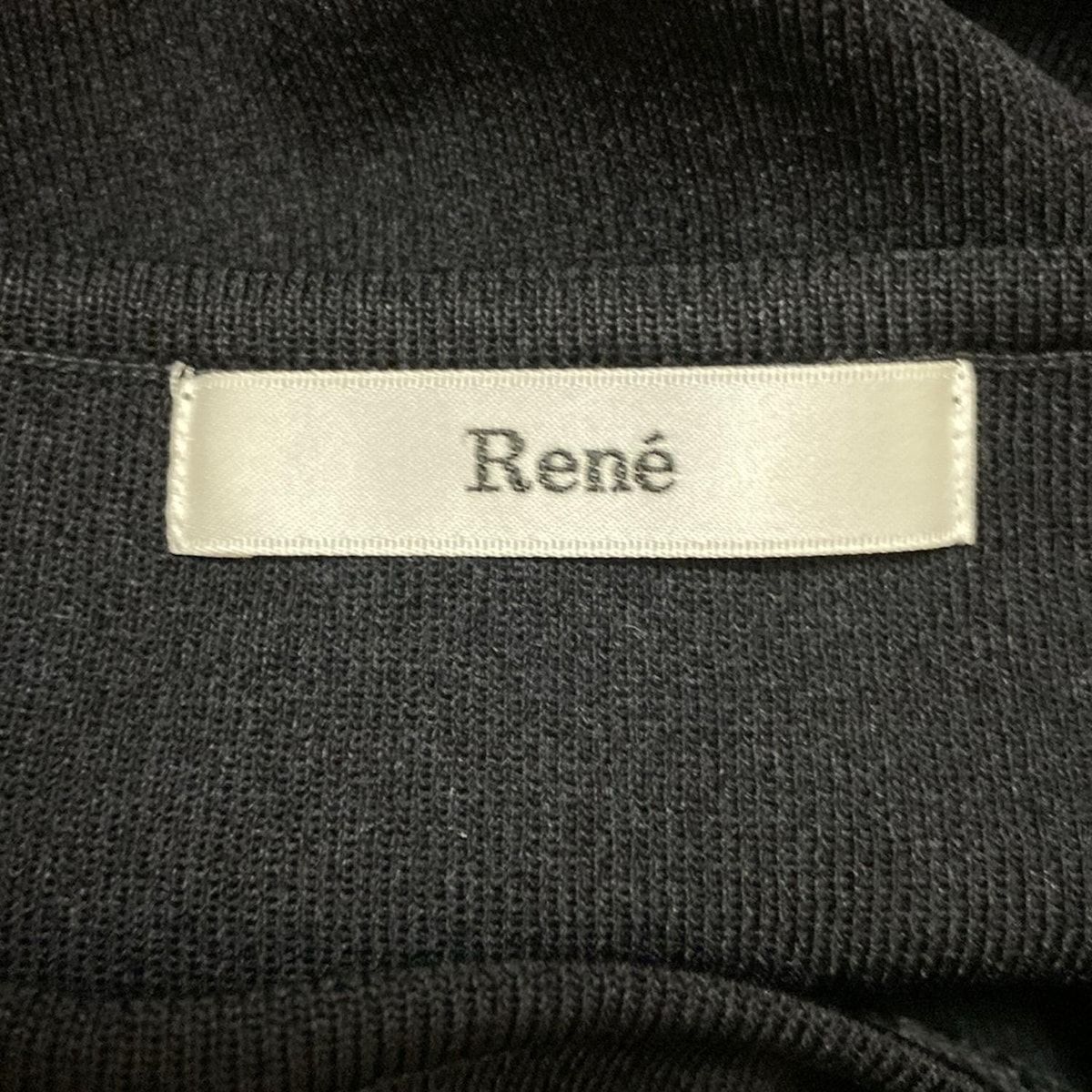 ルネ　Rene 半袖 トップス　美品　36 Rene(ルネ) 半袖セーター サイズ36 S レディース美品 - 黒 クルー