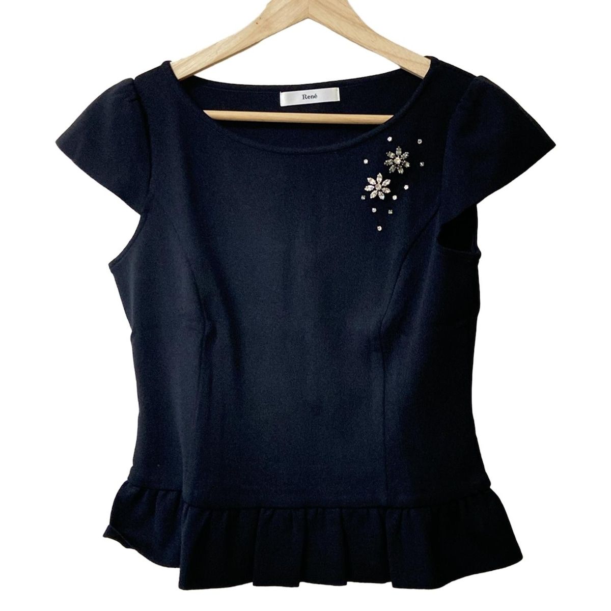 【超美品】René ルネ　ネイビー 半袖ニットトップス　36 Rene(ルネ) 半袖セーター サイズ36 S レディース美品 - 黒 クルー