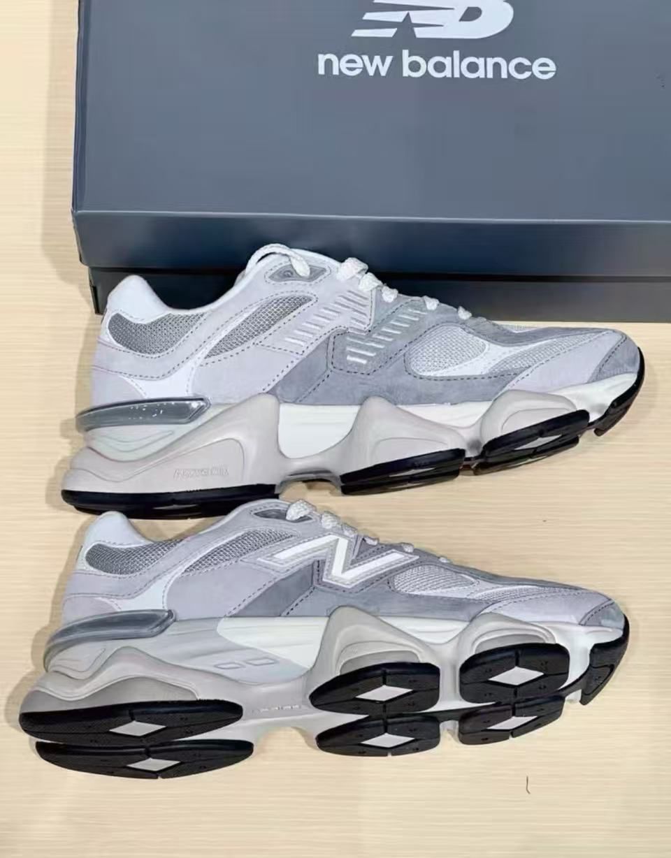 New Balance U9060EEE グレー／ホワイト ニューバランス 9060 厚底ユニ