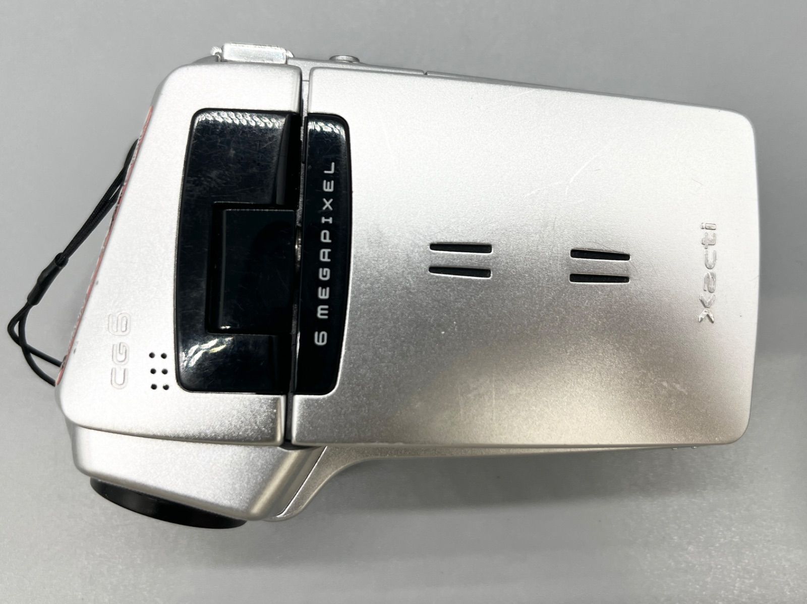 SANYO Xacti CG6 デジタルムービーカメラ 本体（2006年製） SANYO Xacti CG6 デジタルムービーカメラ 本体（2006年製） □SANYO