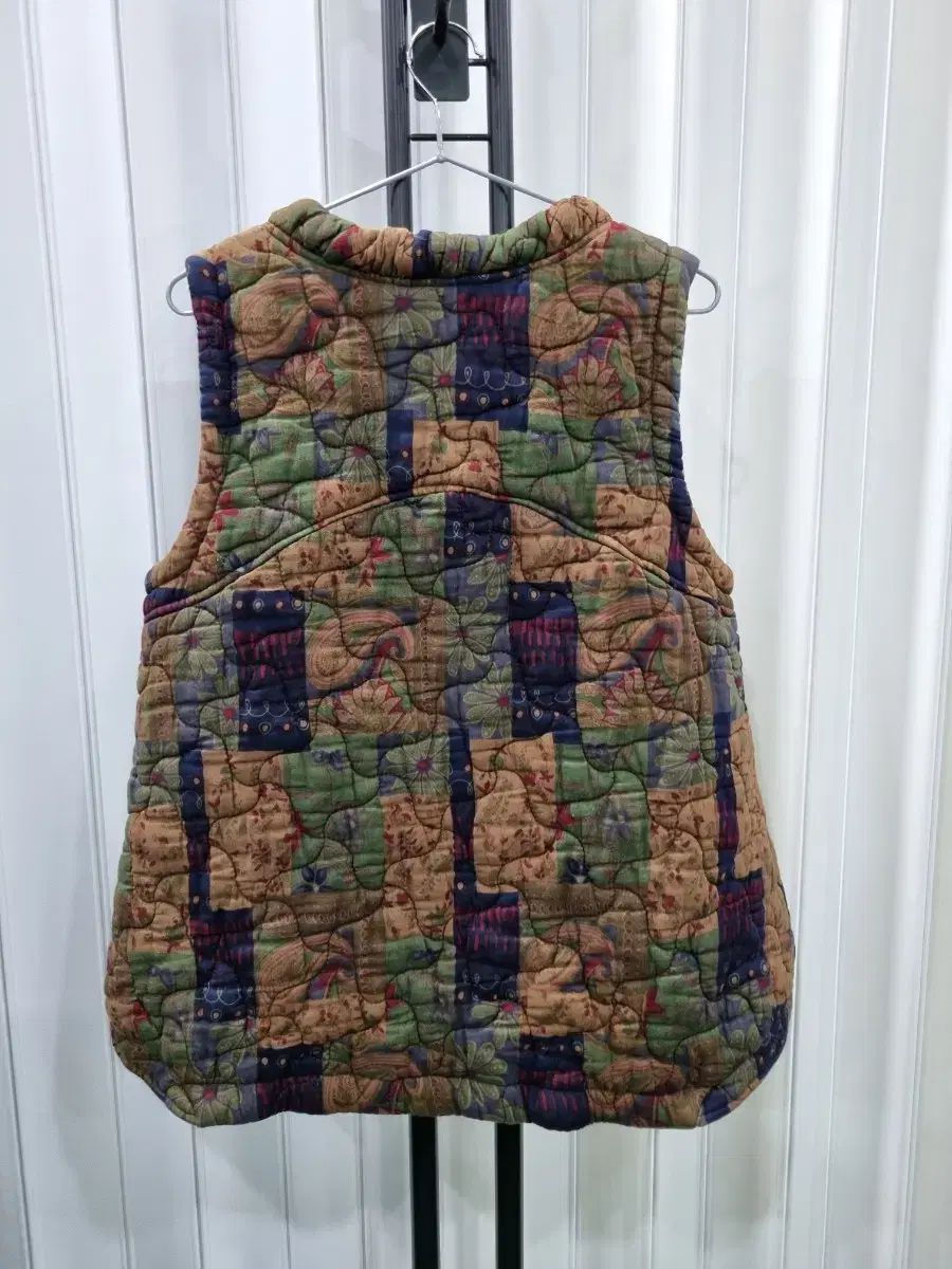 パッチワーク キルティング ベスト ヴィンテージ スタイル - メルカリ