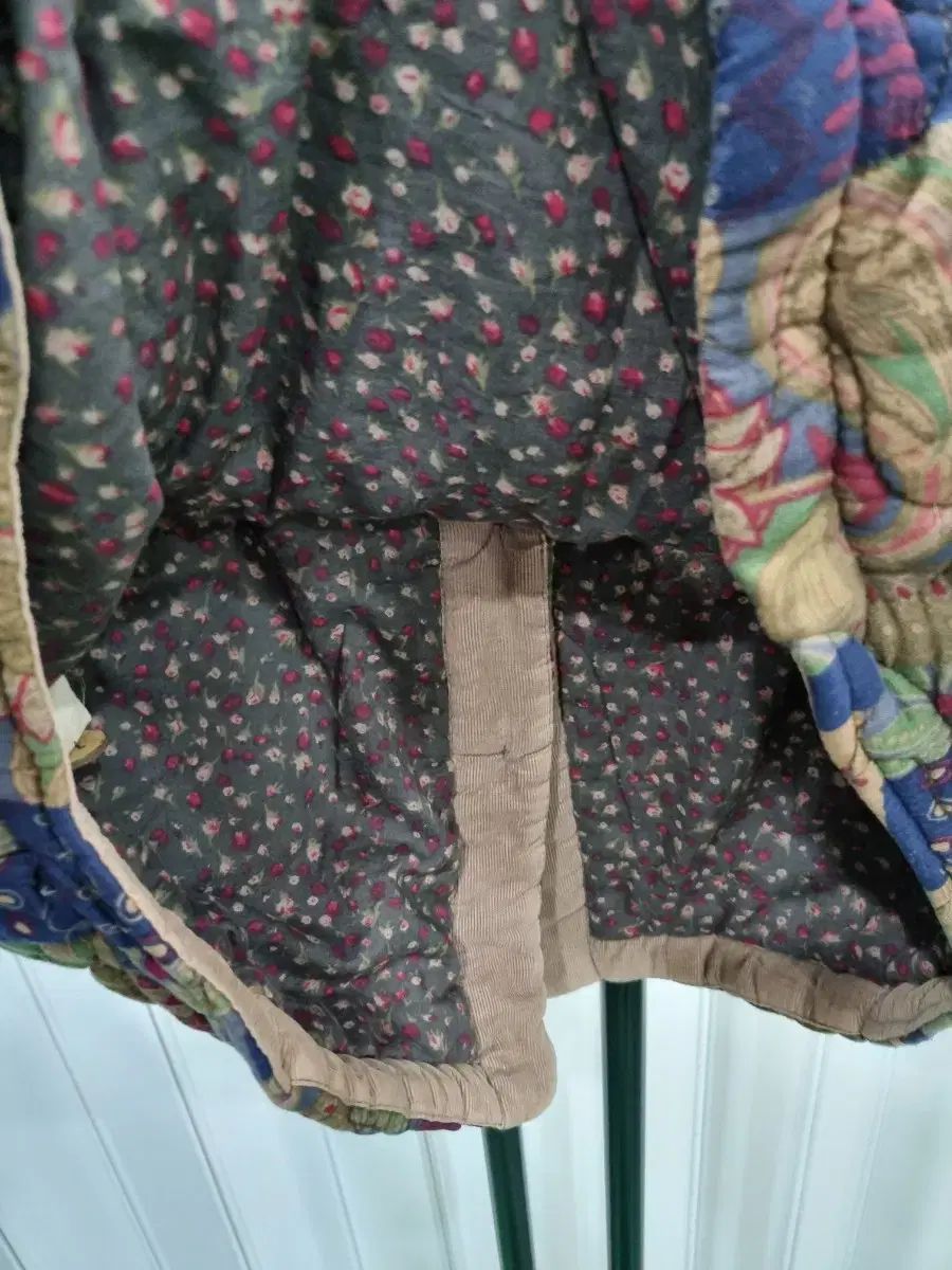 パッチワーク キルティング ベスト ヴィンテージ スタイル - メルカリ