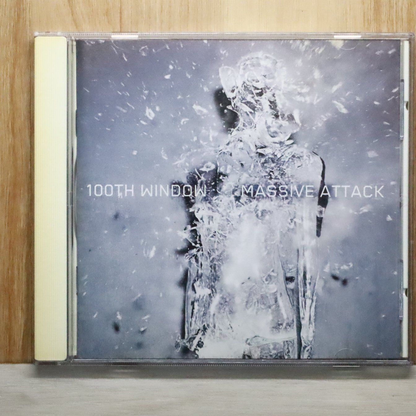 中古CD☆マッシヴ・アタック/Massive Attack□ 100th Windows