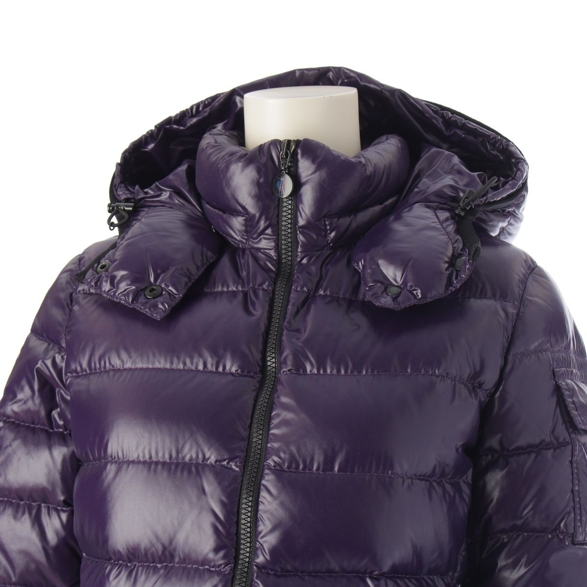 モンクレール BADY ナイロン ロゴワッペン フード付き ダウン