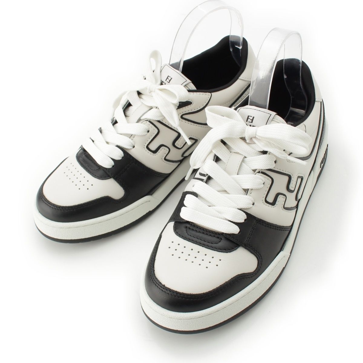 希少 FENDI ダブルFロゴ グレインレザー FFバンド シボ革 スニーカー 希少 FENDI ダブルFロゴ グレインレザー FFバンド シボ革 スニーカー