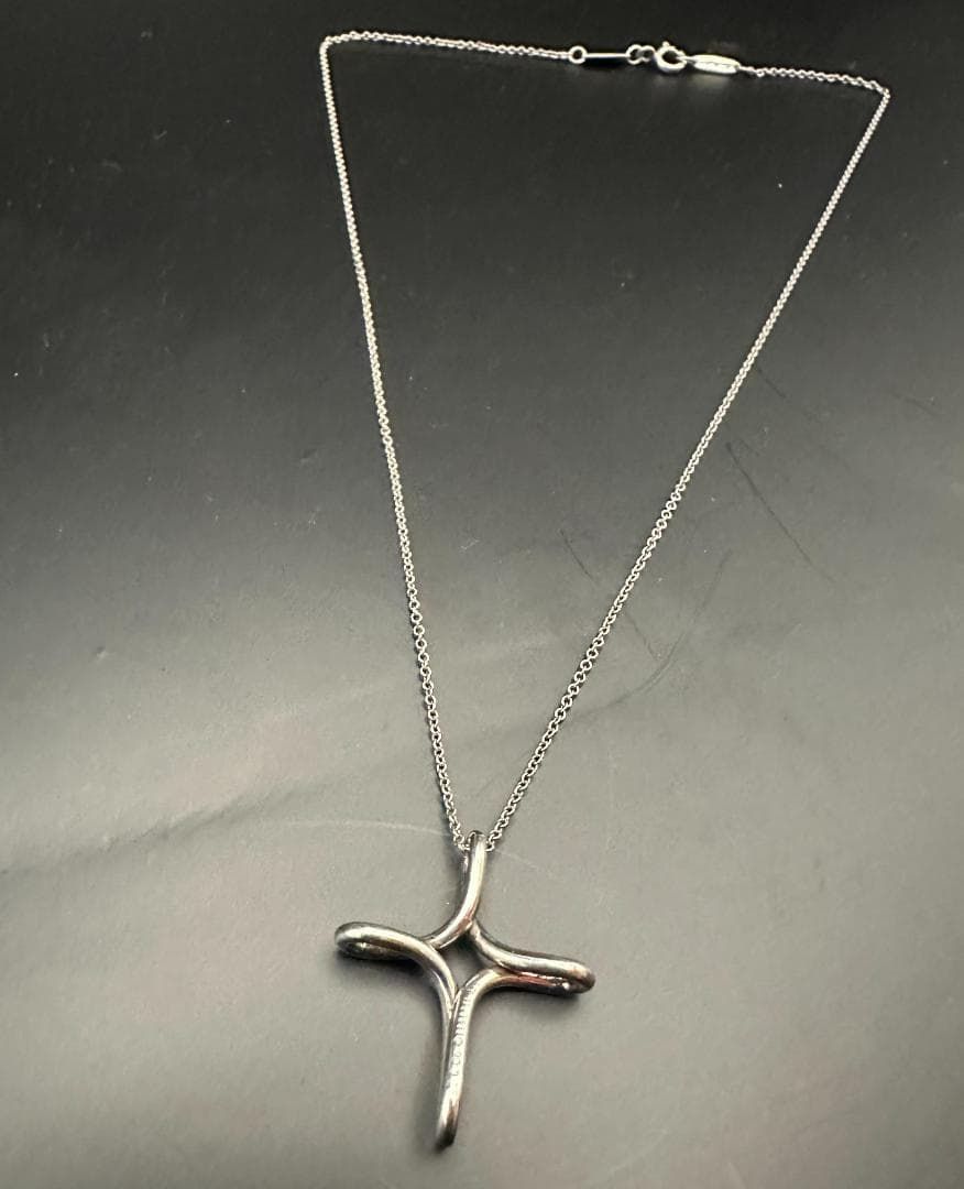 ティファニー エルサ ペレッティ クロス SV925 ネックレス 刻印 - メルカリ