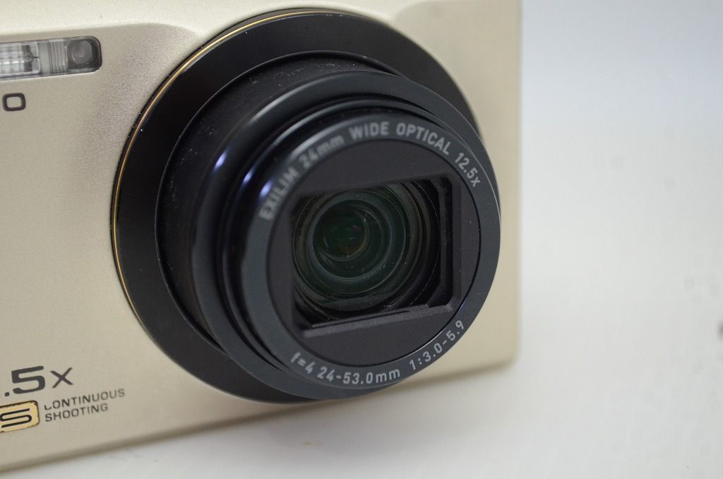 良品 CASIO カシオ HIGH SPEED EXILIM EX-ZR300 コンパクトデジタル