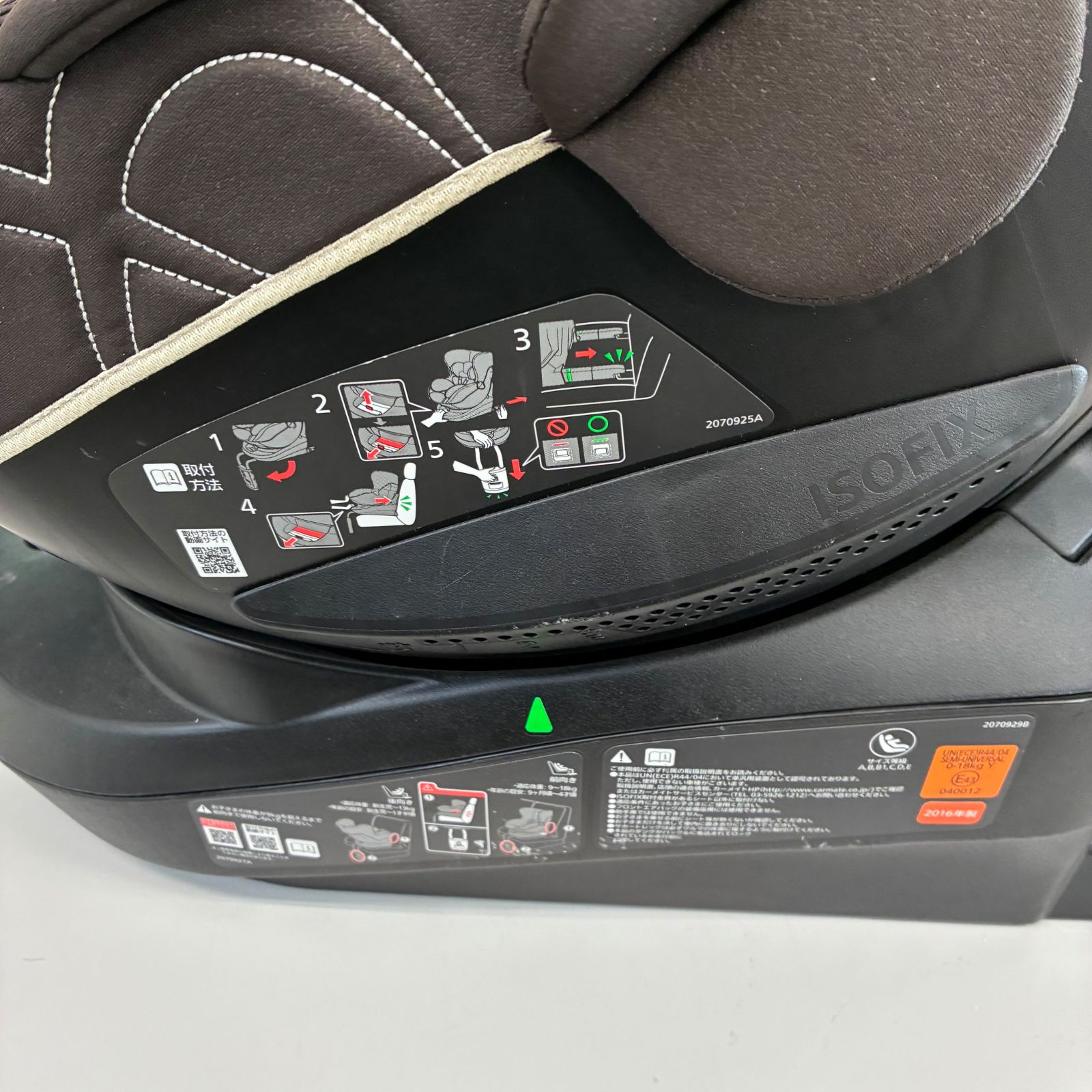 ☆エールベベ クルット4i グランス シャンパンブラウン ISOFIX 回転式 ☆エールベベ クルット4i グランス シャンパンブラウン ISOFIX 回転式