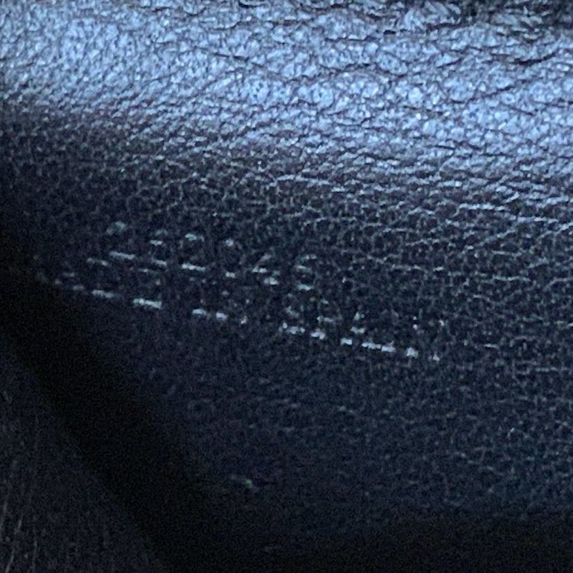 LOEWE ブラック レザー 三つ折り財布 カードポケット付き ロエベ LOEWE