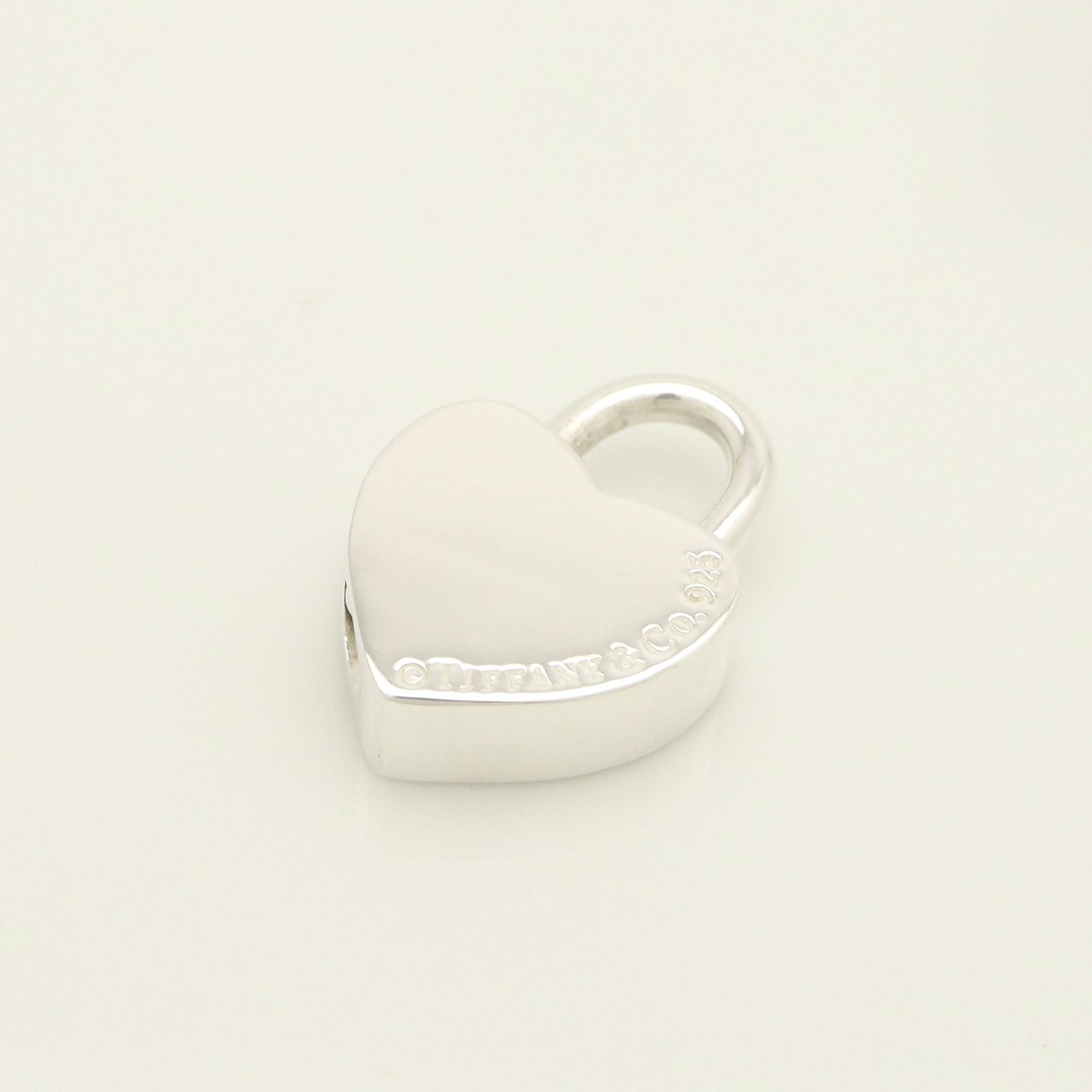 美品】ティファニー TIFFANY&Co. リターントゥ ティファニー ハート