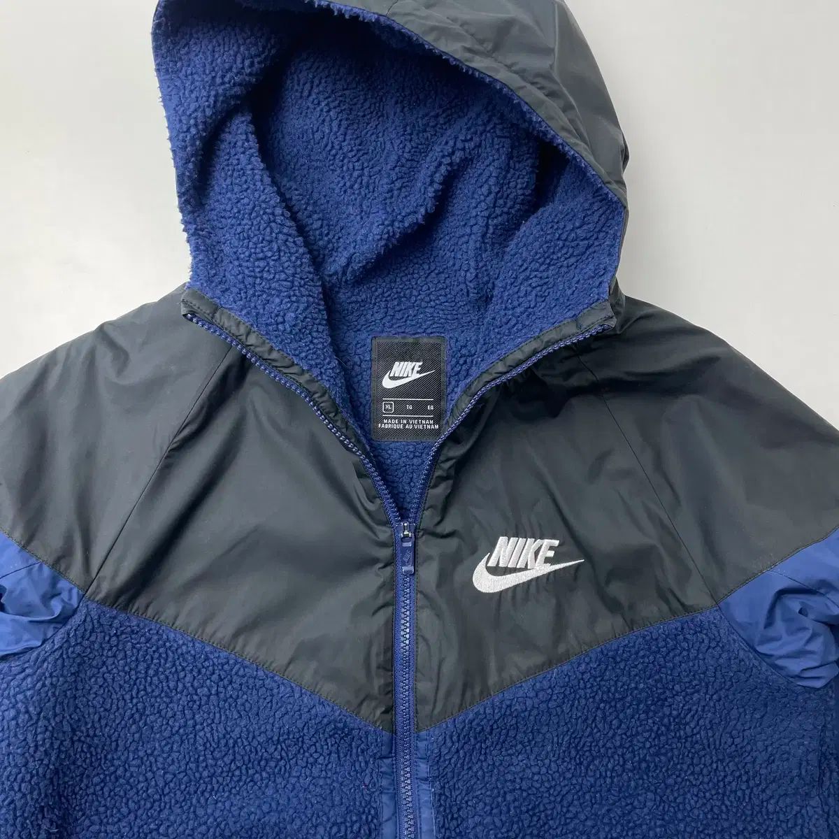中古 NIKE BOYS PLANET(ボイプラ) フリース ジップアップ 80 (160-170cm)