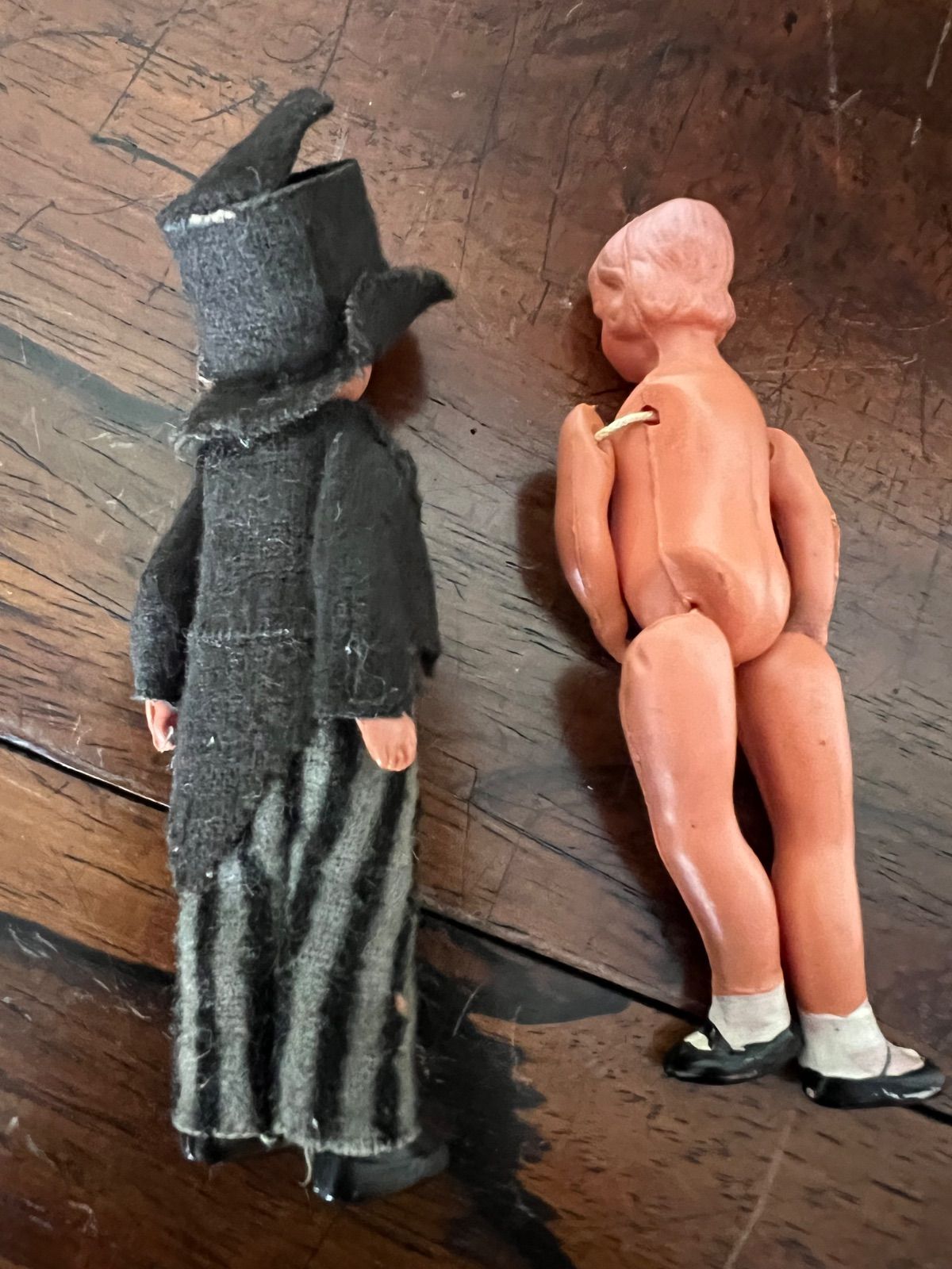 値下セルロイド人形3体不明の人形一体昭和レトロ セルロイド人形3体不明の人形一体昭和レトロ ビスクドール箱付｜Yahoo