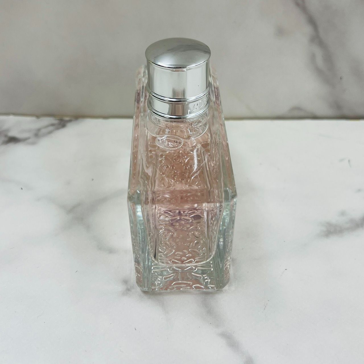 廃盤 限定品 L'OCCITANE ロクシタン リボンアルル オードトワレ 75ml