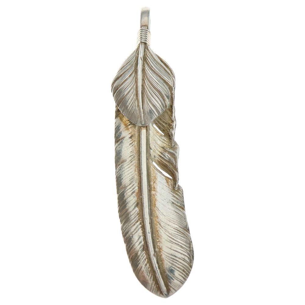 goro's (ゴローズ) 【現行】上銀特大フェザー 左向き ペンダントトップ