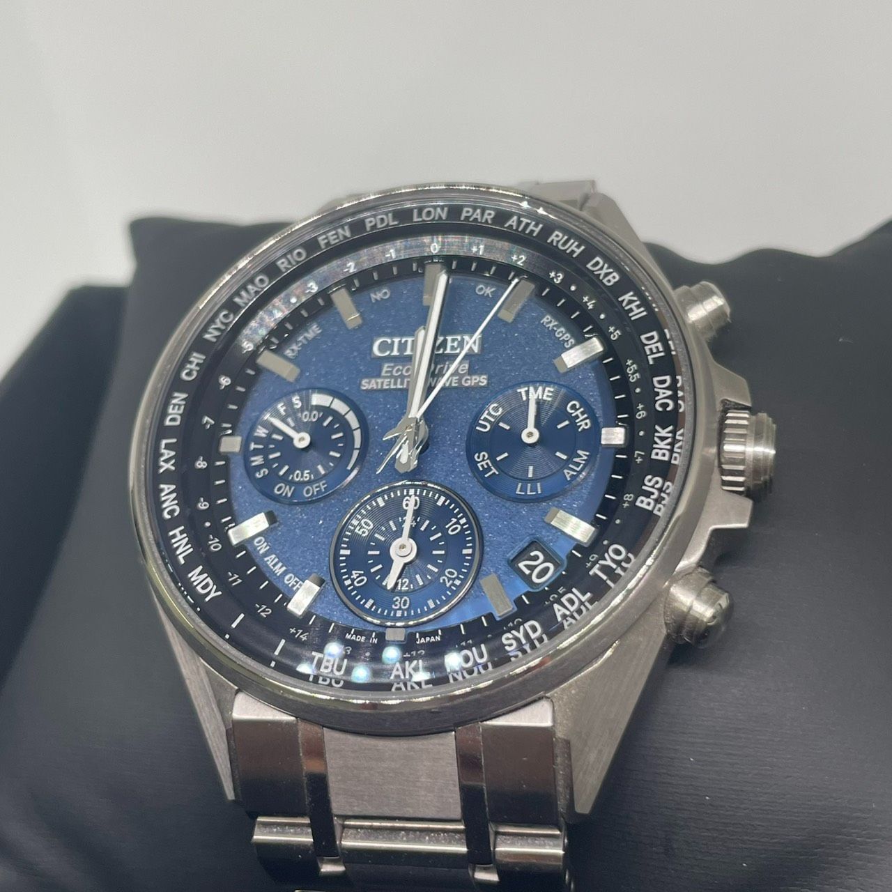 超希少】シチズン アテッサ CC4000-59L F950-T024530 Citizen Attesa