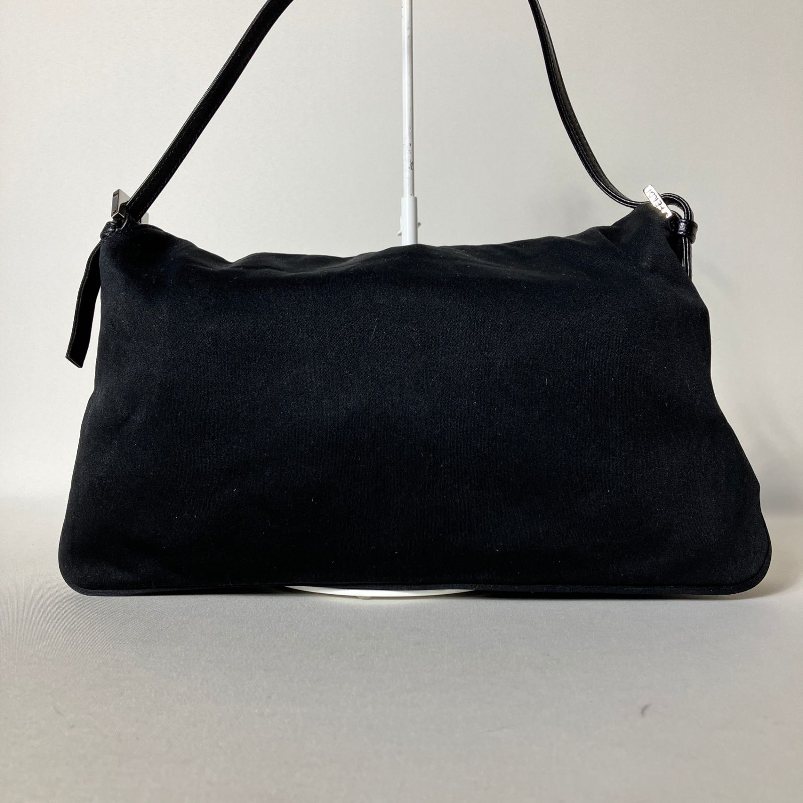 2511-83｜美品｜フェンディ マンマバケット ワンショルダーバッグ