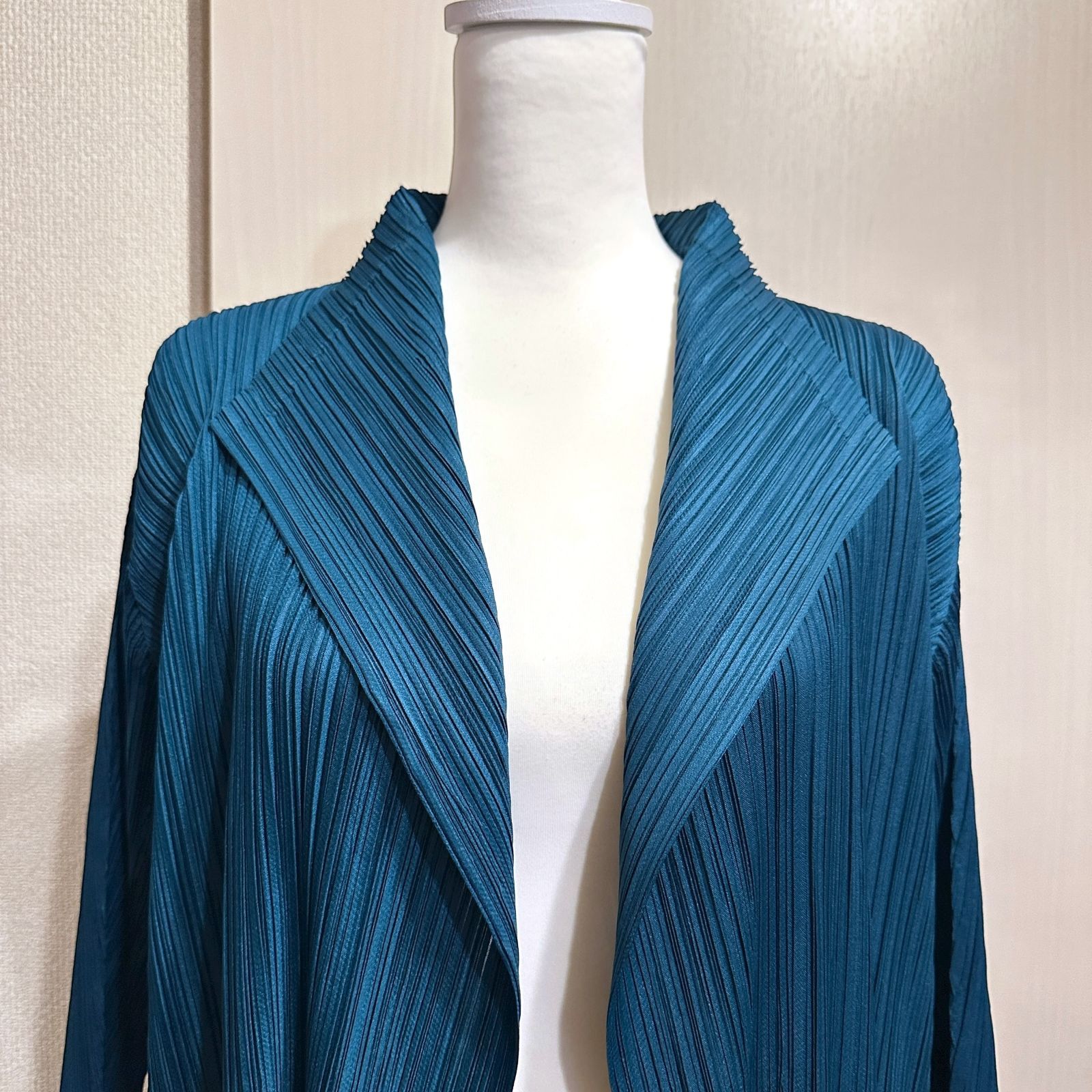 PLEATS PLEASE カーディガン 緑 サイズ3 HR0596 - メルカリ