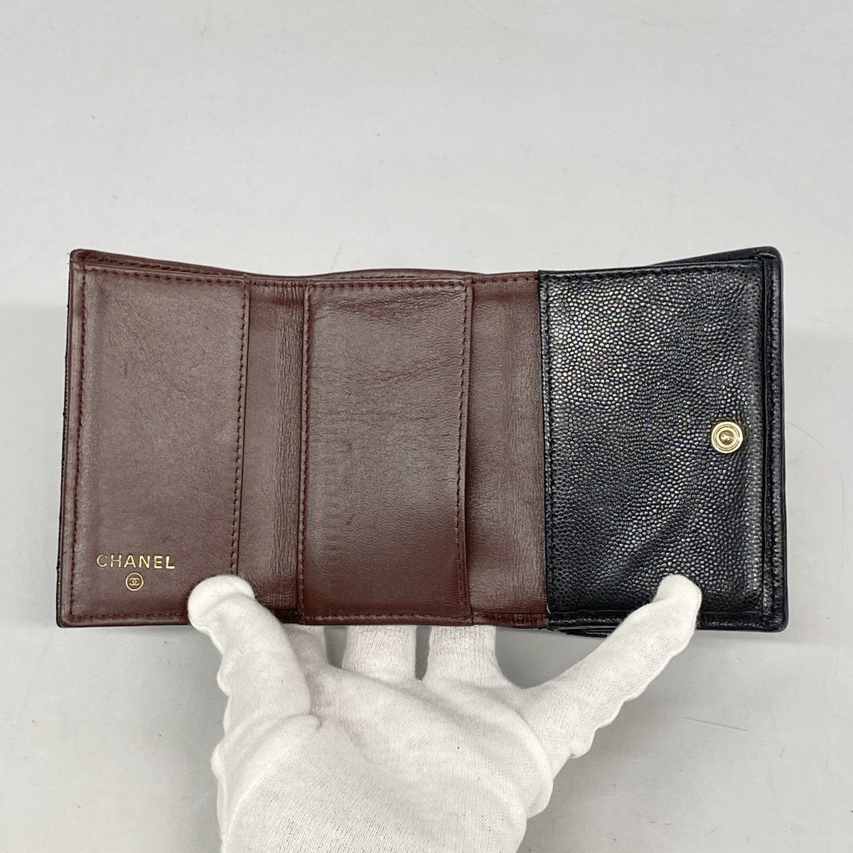5od3448-h】シャネル 三つ折り財布 マトラッセ キャビアスキン