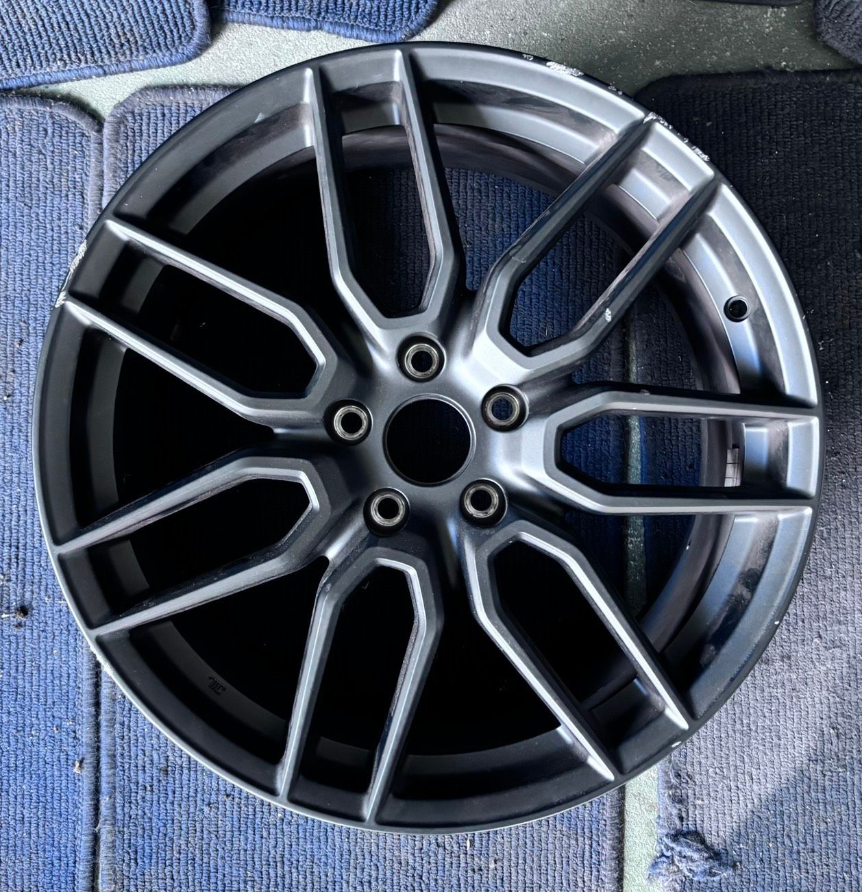 ☆送料無料☆LEXUS IS Fスポーツ BBS 19インチ ホイール1本 9.5J 60