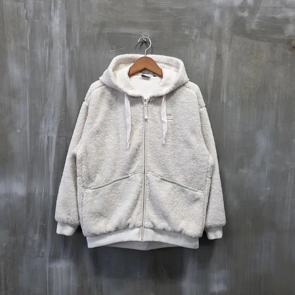 ニューバランス ルーズフィット 덤블 フリース / レディース (S) / JP572