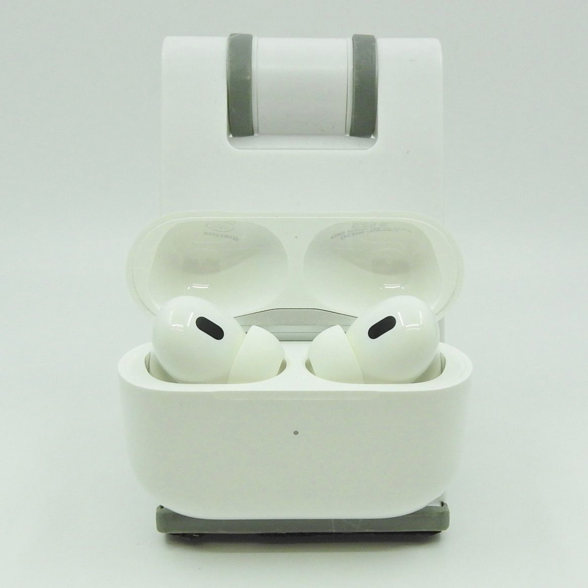 中古】 Apple (アップル) AirPods Pro 第2世代 エアーポッズ プロ