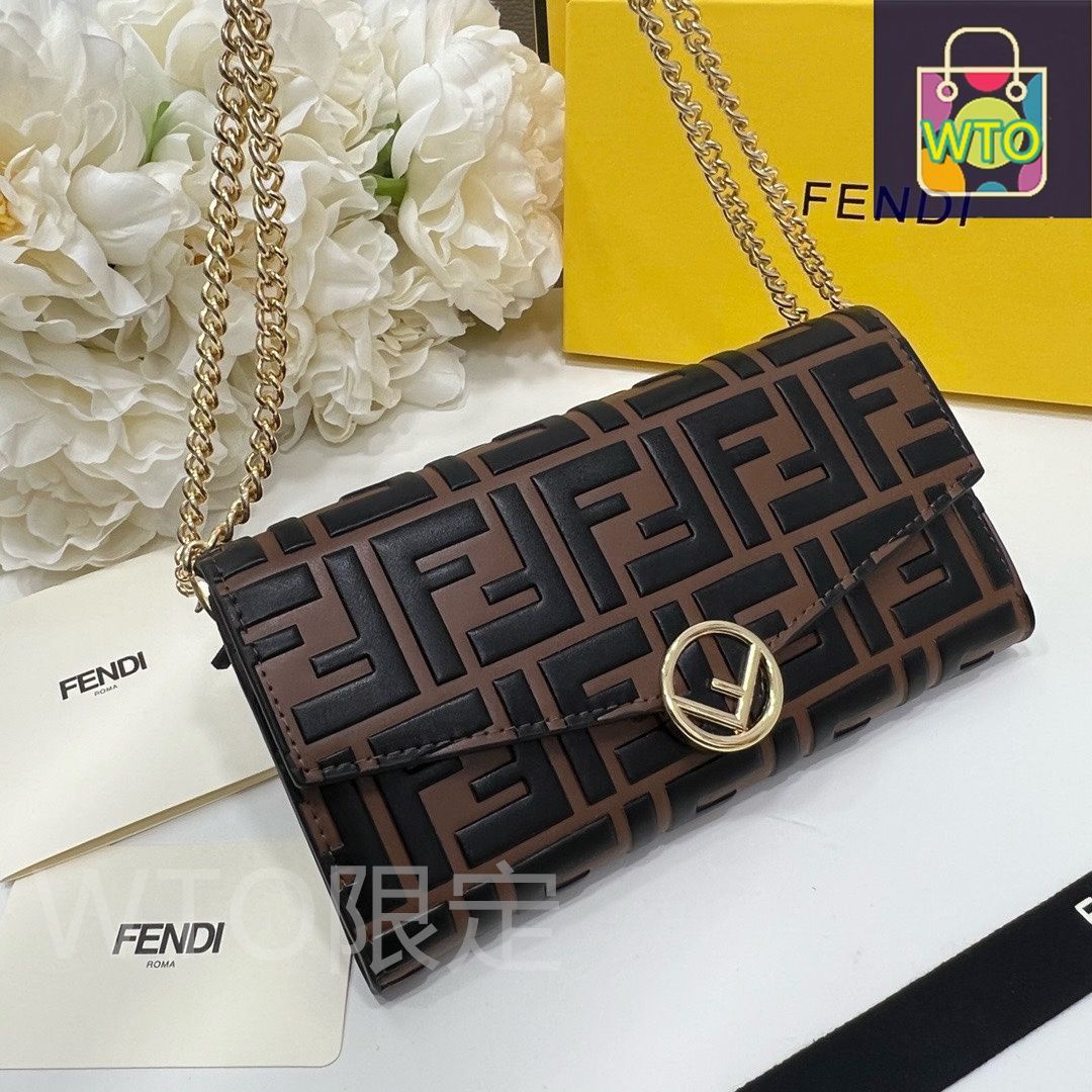 今日特価】Fendi フェンディ 最新ウォレット 高級輸入牛皮で仕上げ