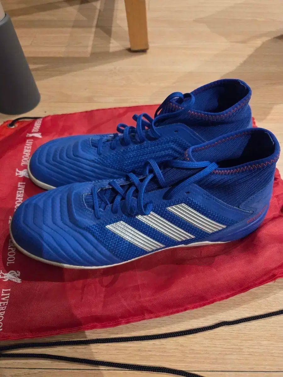  アディダス プレデター サッカーシューズ 280 フットサルシューズ