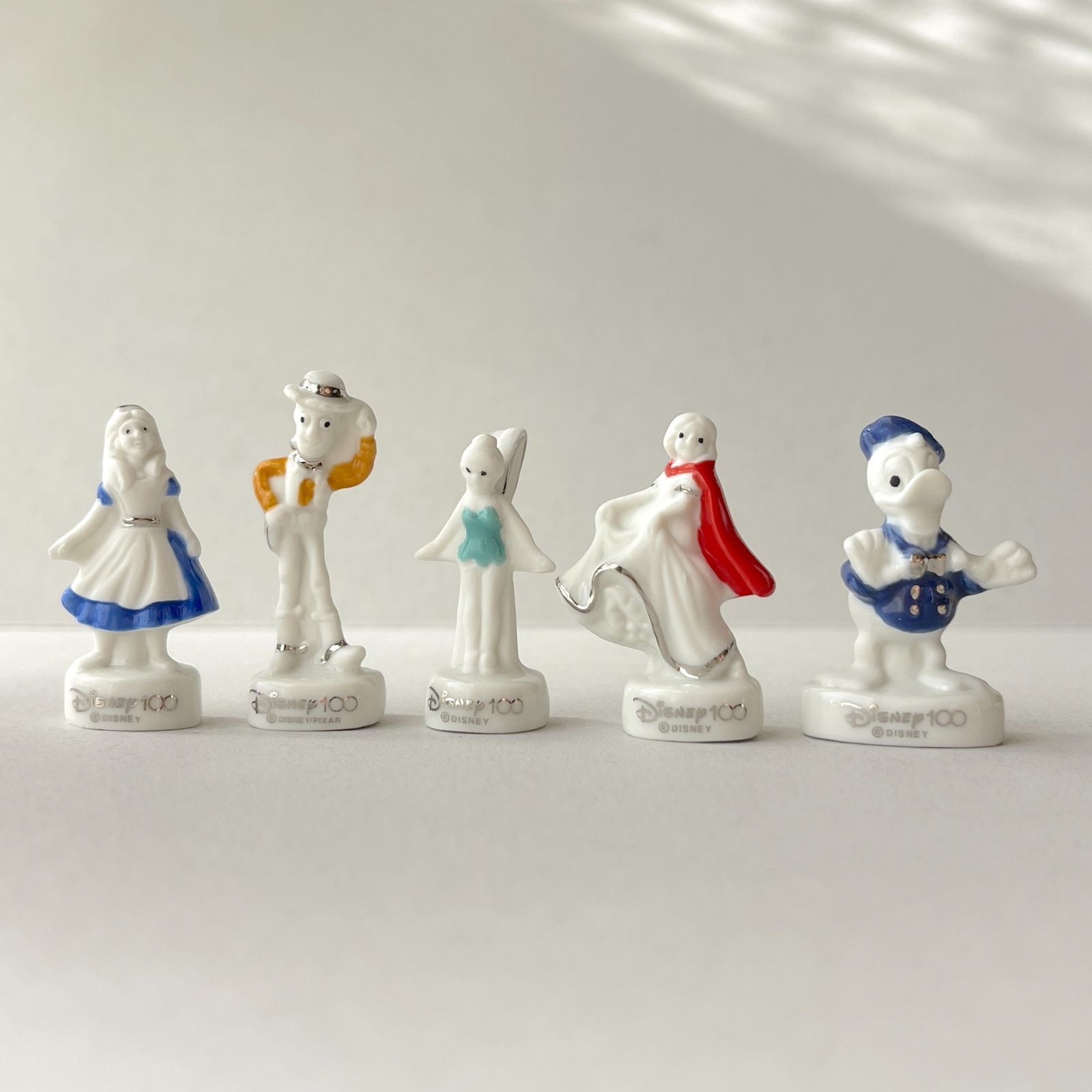 フェーヴ ディズニー100周年 10個 フランス フェーブ ミニチュア陶器