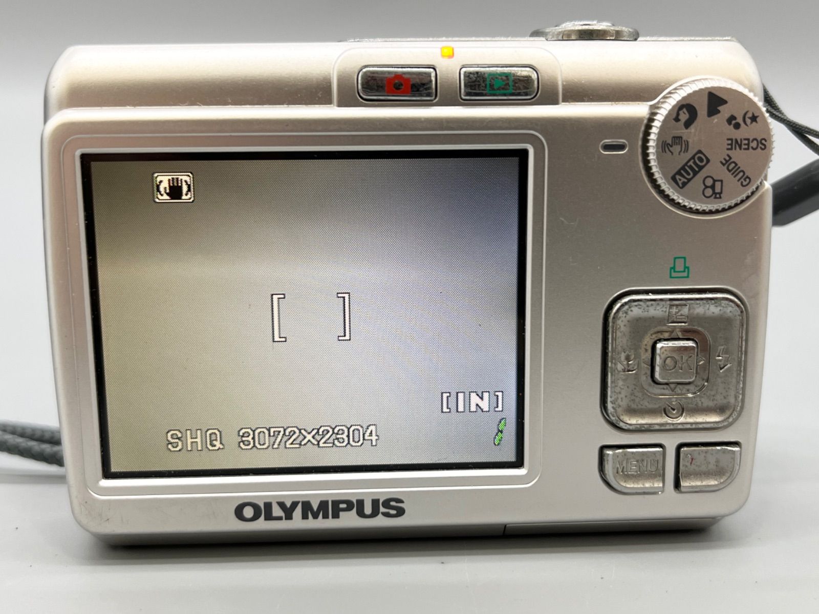 単三電池で動く] OLYMPUS FE-270 - メルカリ