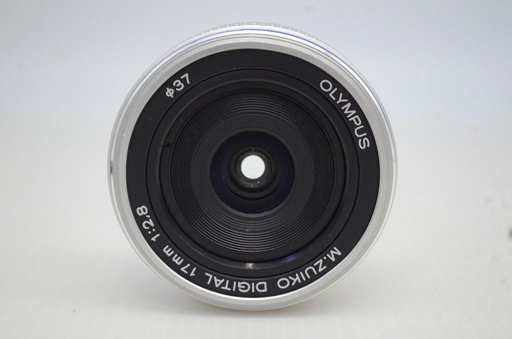 良品 OLYMPUS オリンパス M.ZUIKO DIGITAL 17mm F2.8 パンケーキレンズ