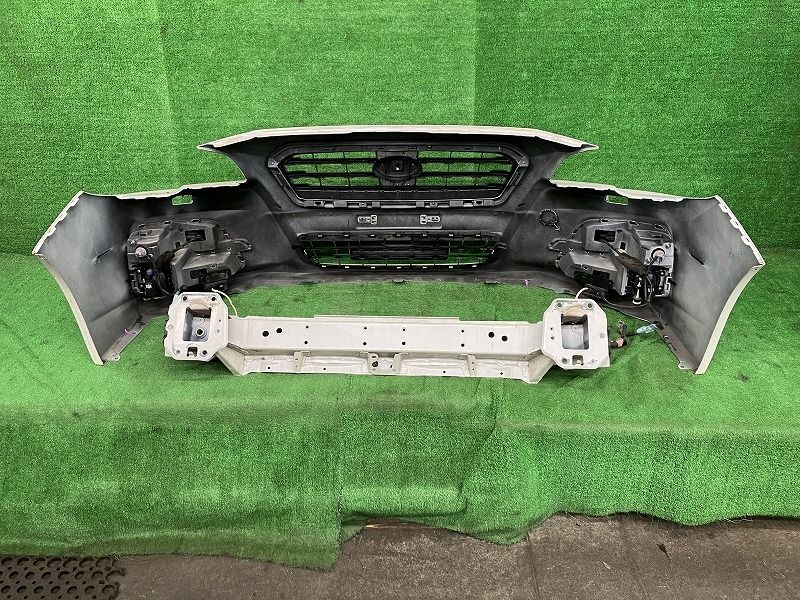 レヴォーグ VM4 フロントバンパー 1.6GT-Sアイサイト 4WD 57702VA010W6