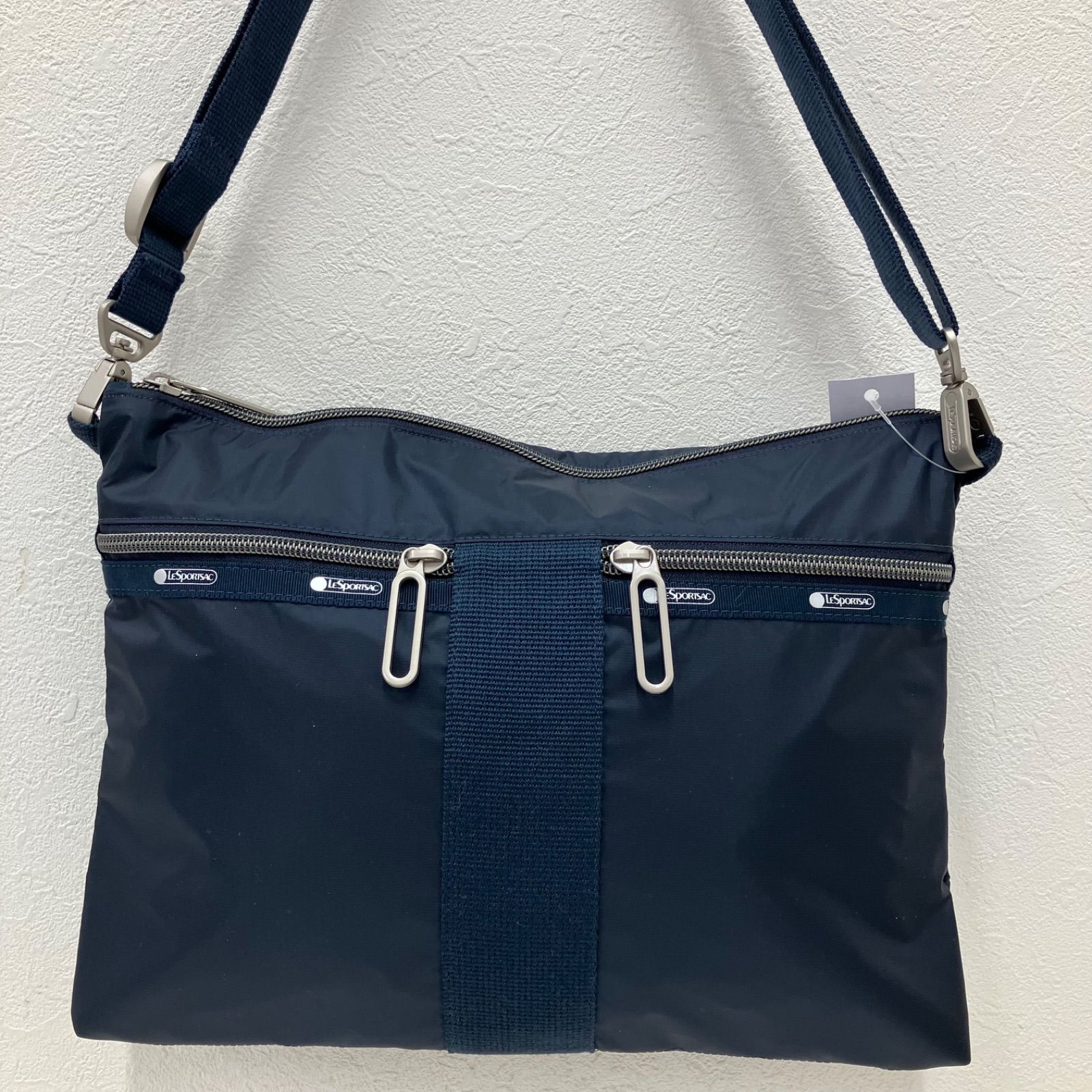 6422 LeSportsac レスポートサック POUCH CROSSBODY ポーチクロス