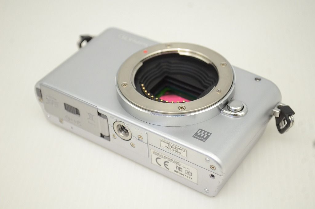 デジタルカメラ OLYMPUS PEN Mini E-PM1/M ZUIKO14-42mm オリンパス OLYMPUS PEN mini E-PM1 レンズキット 価格比較 - 価格.com