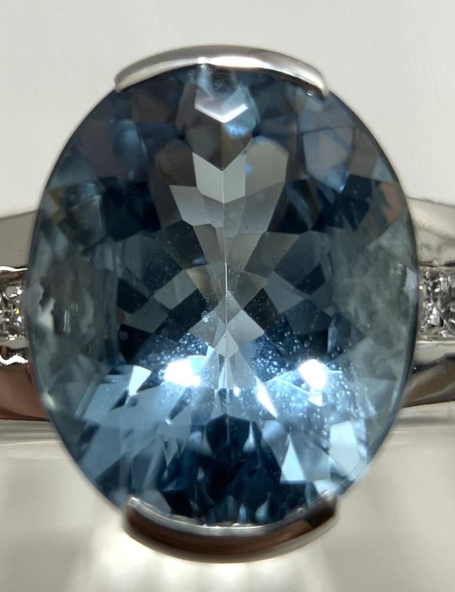 新品仕上済み 鑑別書付き K18 アクアマリン ダイヤモンド リング 11号