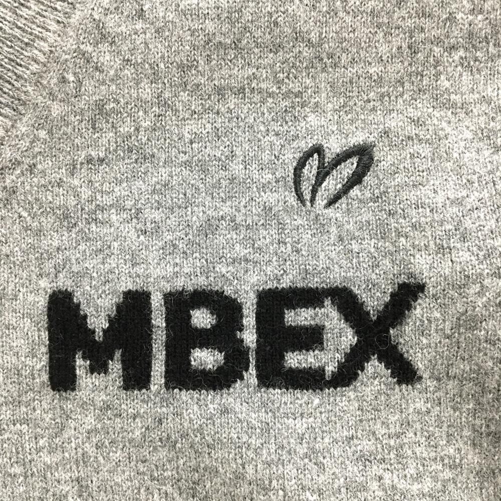 新品 マスターバニー 長袖ニット シンプルロゴ グレー Mサイズ（4