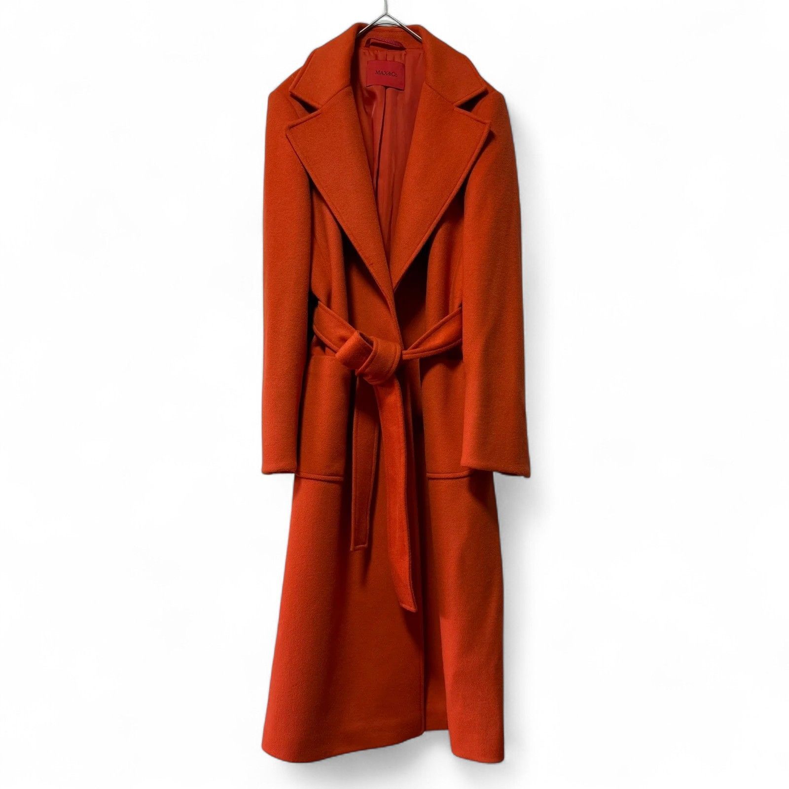 未使用に近い 滝沢カレンさん着用 現行MaxMara バージンウール100