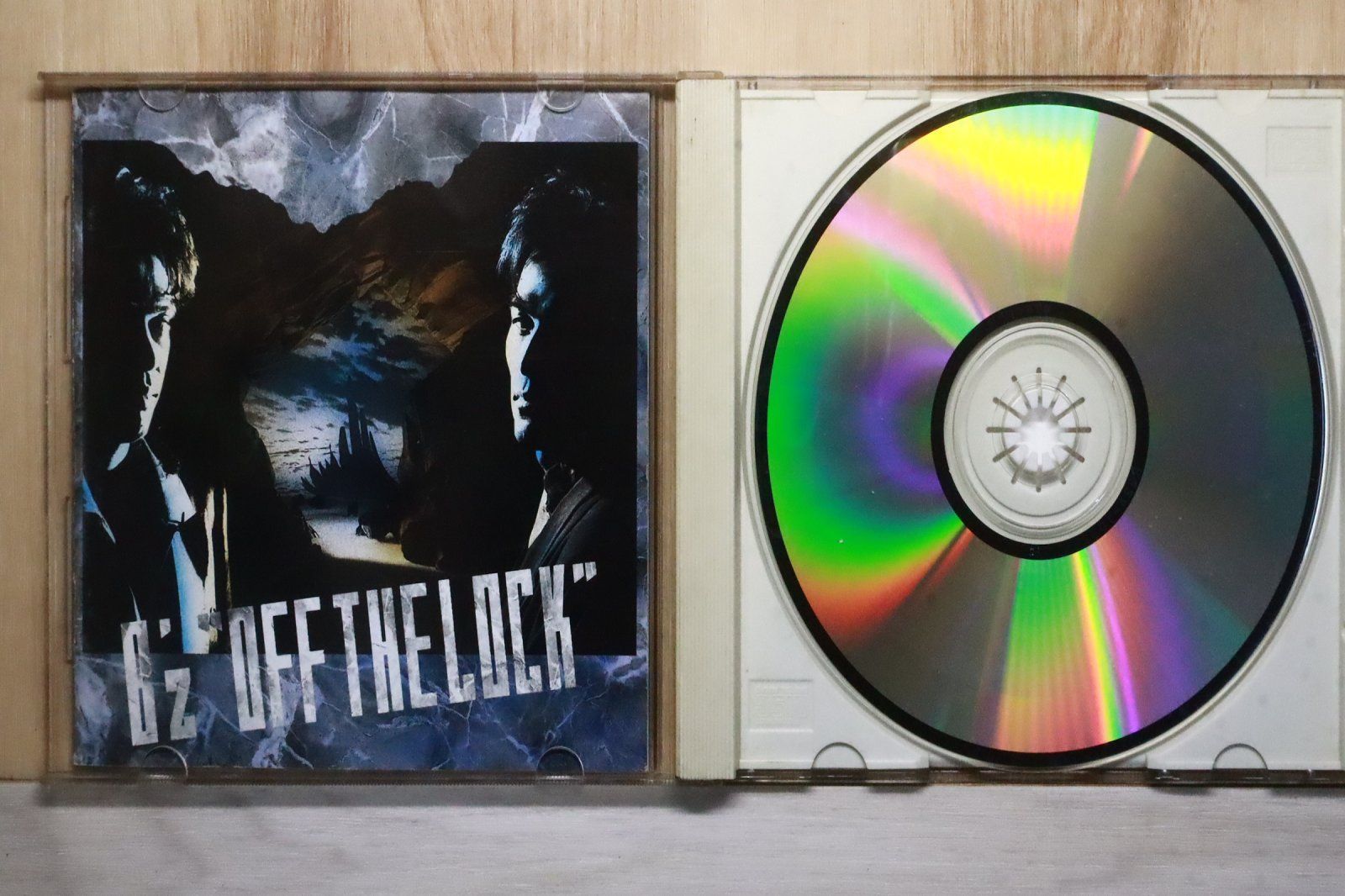 国内盤CD☆ビーズ/B'z□ OFF THE LOCK 【R32A1052/4988017013748