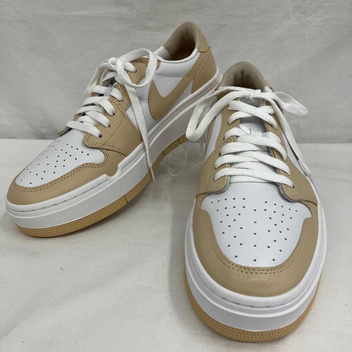 NIKE/スニーカー/WMNS AIR JORDAN IE levate Low/DH7004-102/ベージュ 