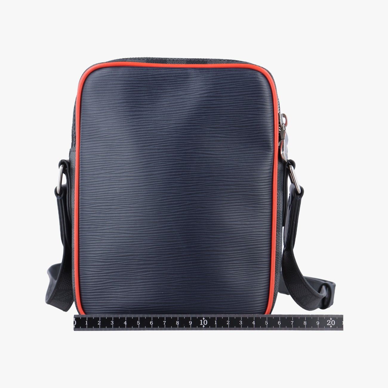 希少　美品✨　ルイヴィトン ダヌーブスリム カメラバッグ エピ ダミエ ネイビー 希少 美品✨ ルイヴィトン ダヌーブスリム カメラバッグ エピ ダミエ