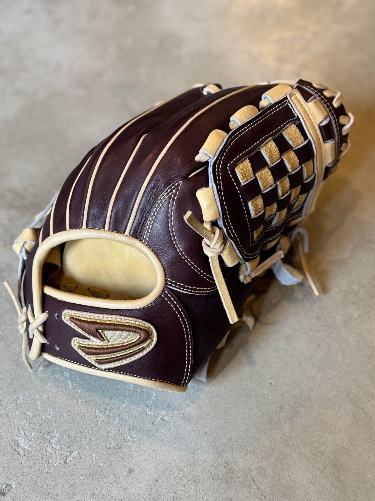 型付け済即戦力‼︎ Craftmans Design GLOVE【D-Quest】硬式軟式用