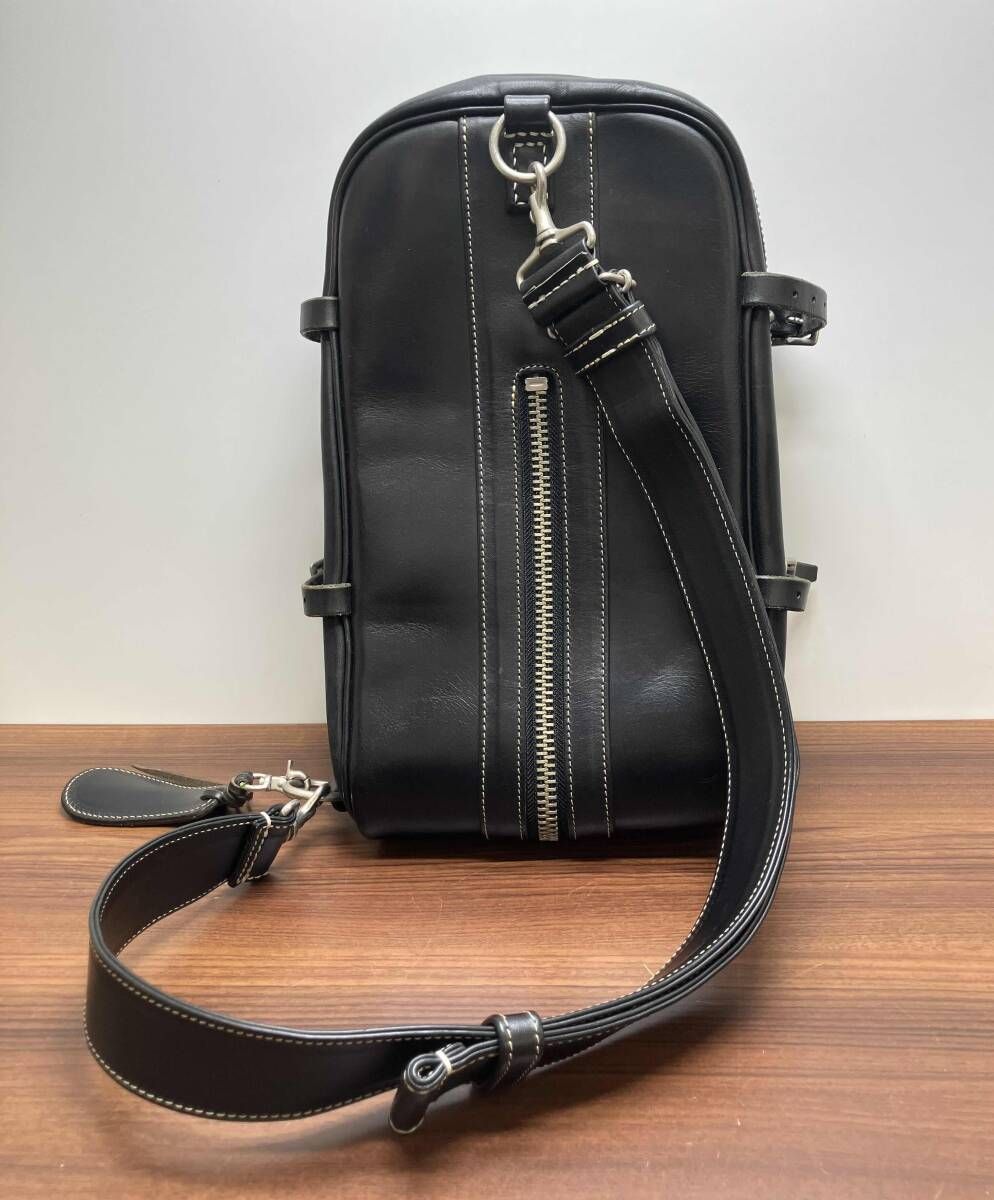 ★PAILOT RIVER パイロットリバー RED MOON ボディバッグ 斜め掛け メンズバッグ ブラック レザー 替えベルトあり