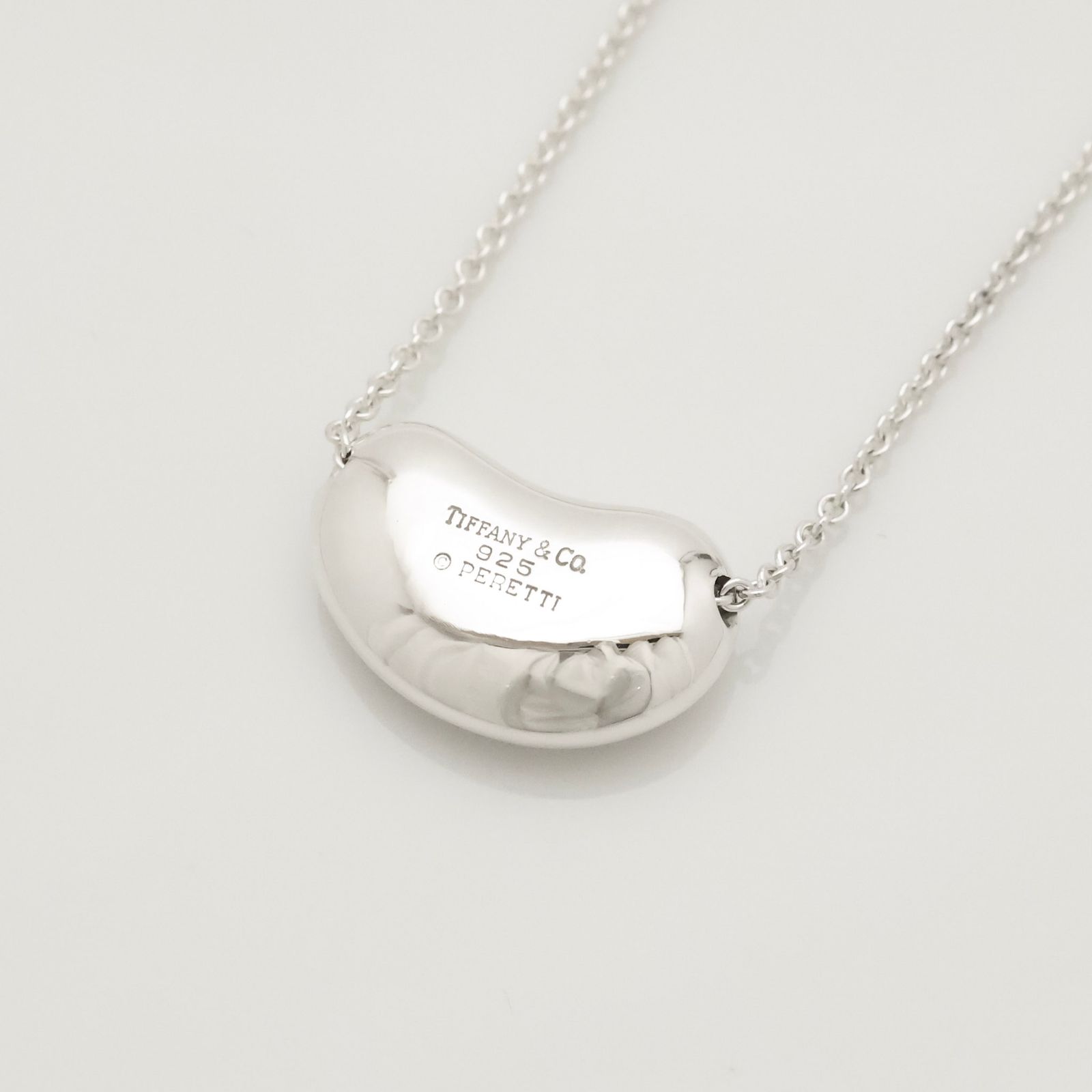 TIFFANY&Co. エルサペレッティ ビーン ネックレス SV925 ラージ 楽天市場】TIFFANY&Co. ティファニー ビーン ネックレス ラージ 25mm