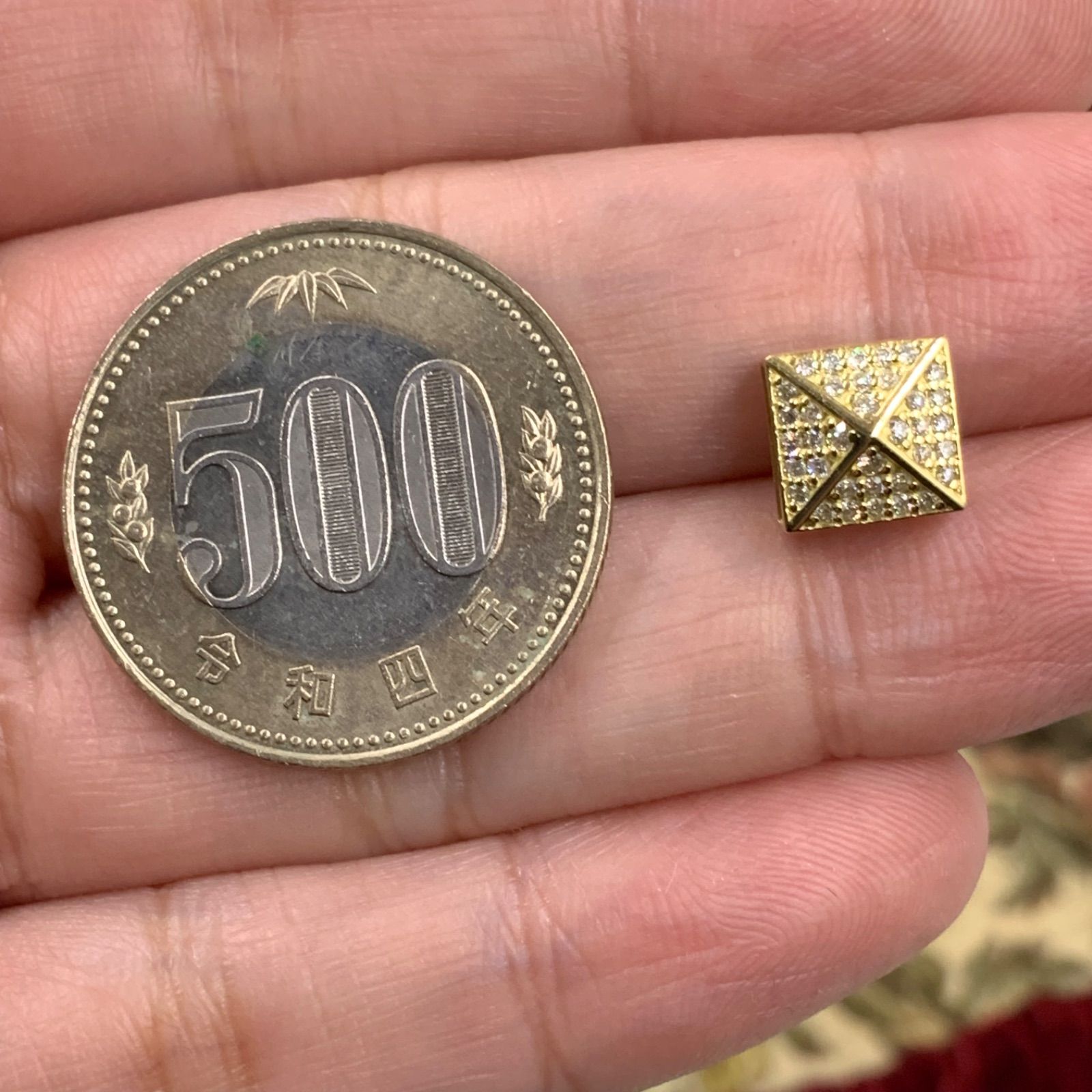 K18 キューブトップ ダイヤ0.2ct 1.5g 【公式通販】