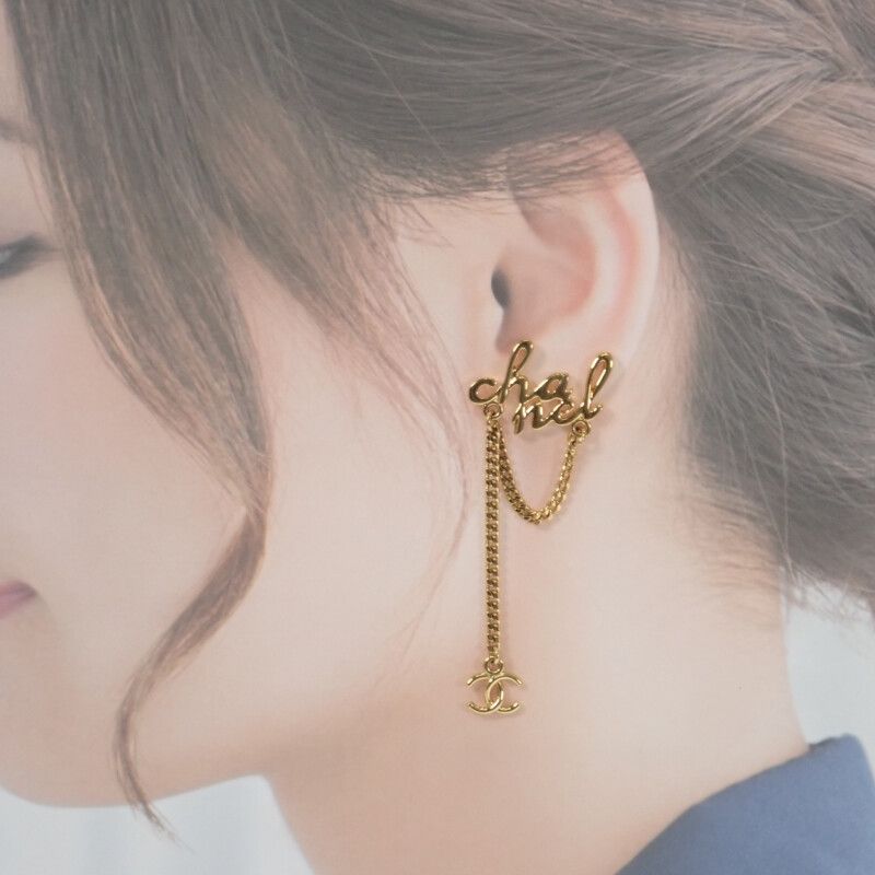 シャネル CHANEL CCロゴチェーン ピアス メタル ゴールド レディース