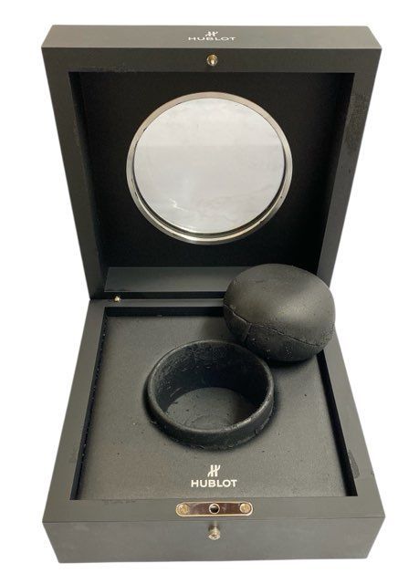 Hublot ウブロ 時計収納ケース 10個用 ブラック Hublot ウブロ 時計収納ケース 10個用 ブラック 2025年最新】Yahoo