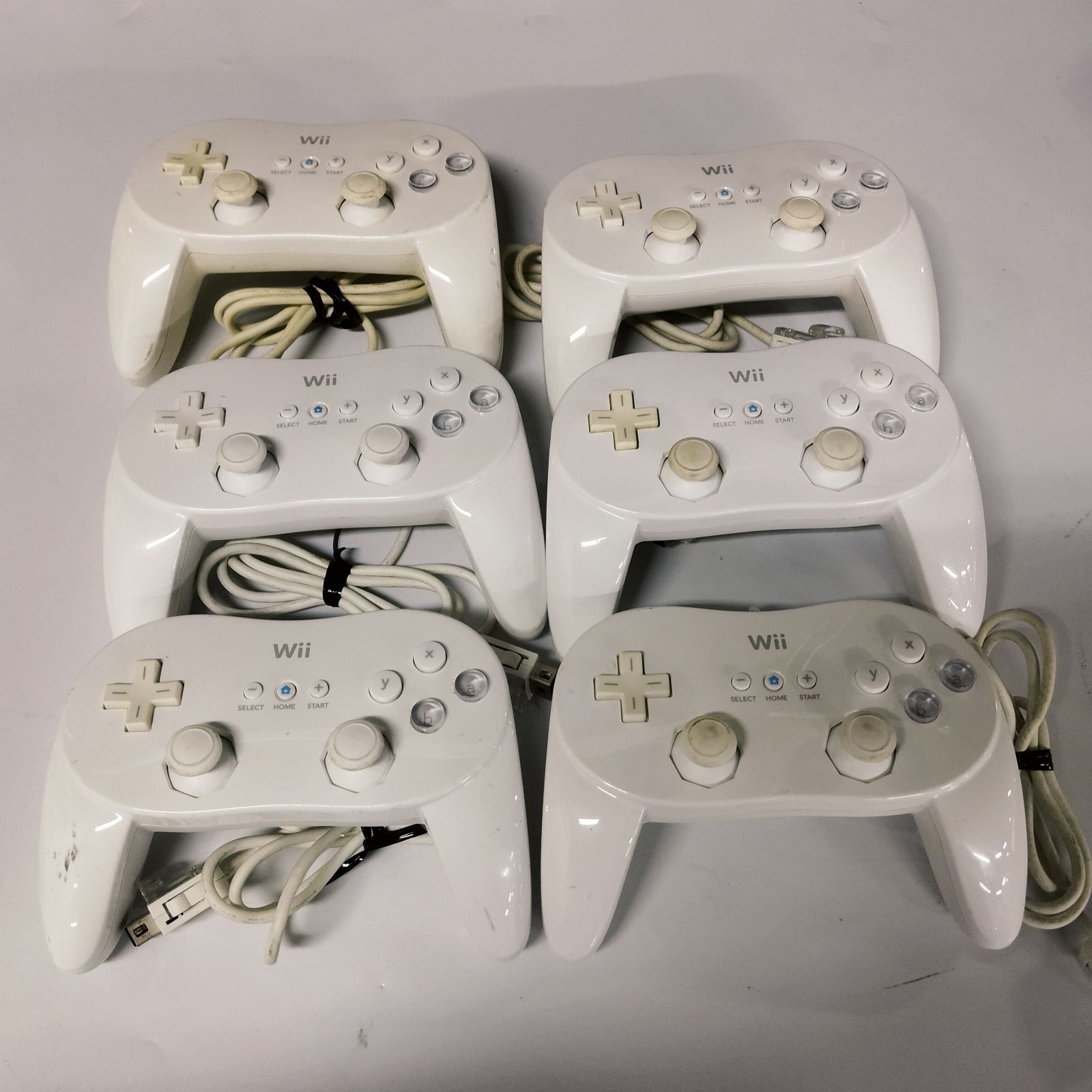 D14762】NINTENDO アウトレット Wii クラシックコントローラー 30個